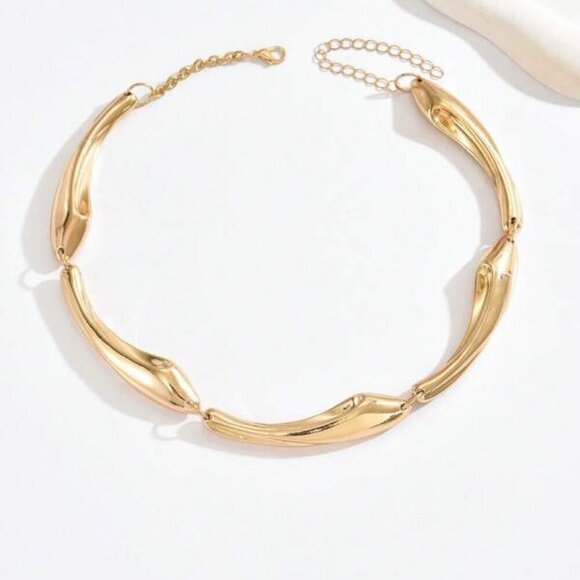 18K Gold Filled Chunky Collar Necklace - Picture 3 of 3